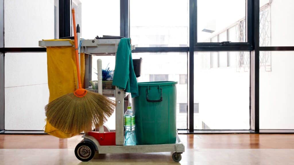 Larosa pina sas | Impresa di pulizie | Roma